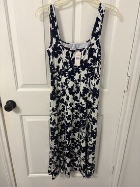 LOFT Navy and White Floral Seamed Midi Dress